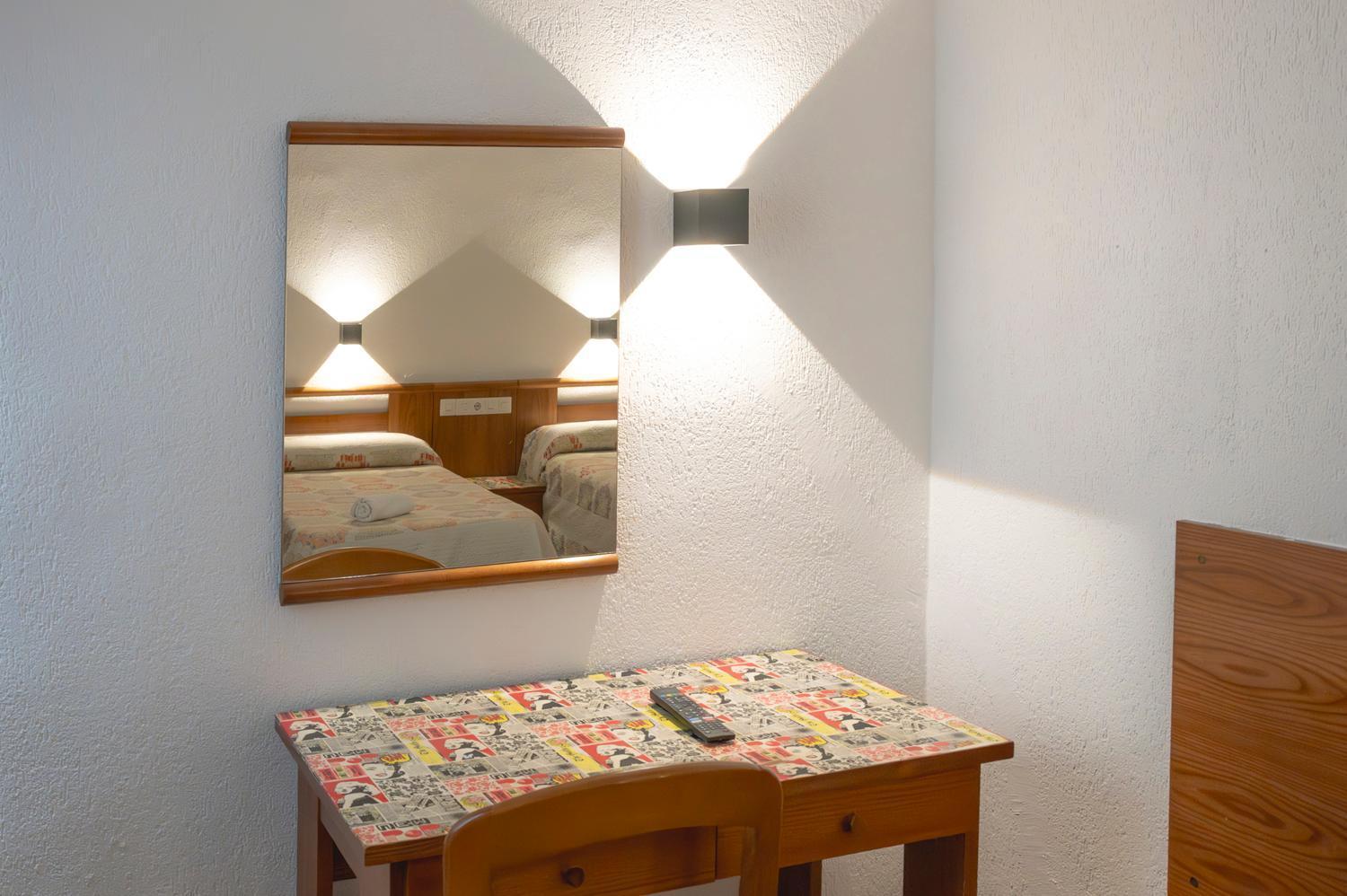 Hotel Pedro Torres Cuenca  Ngoại thất bức ảnh