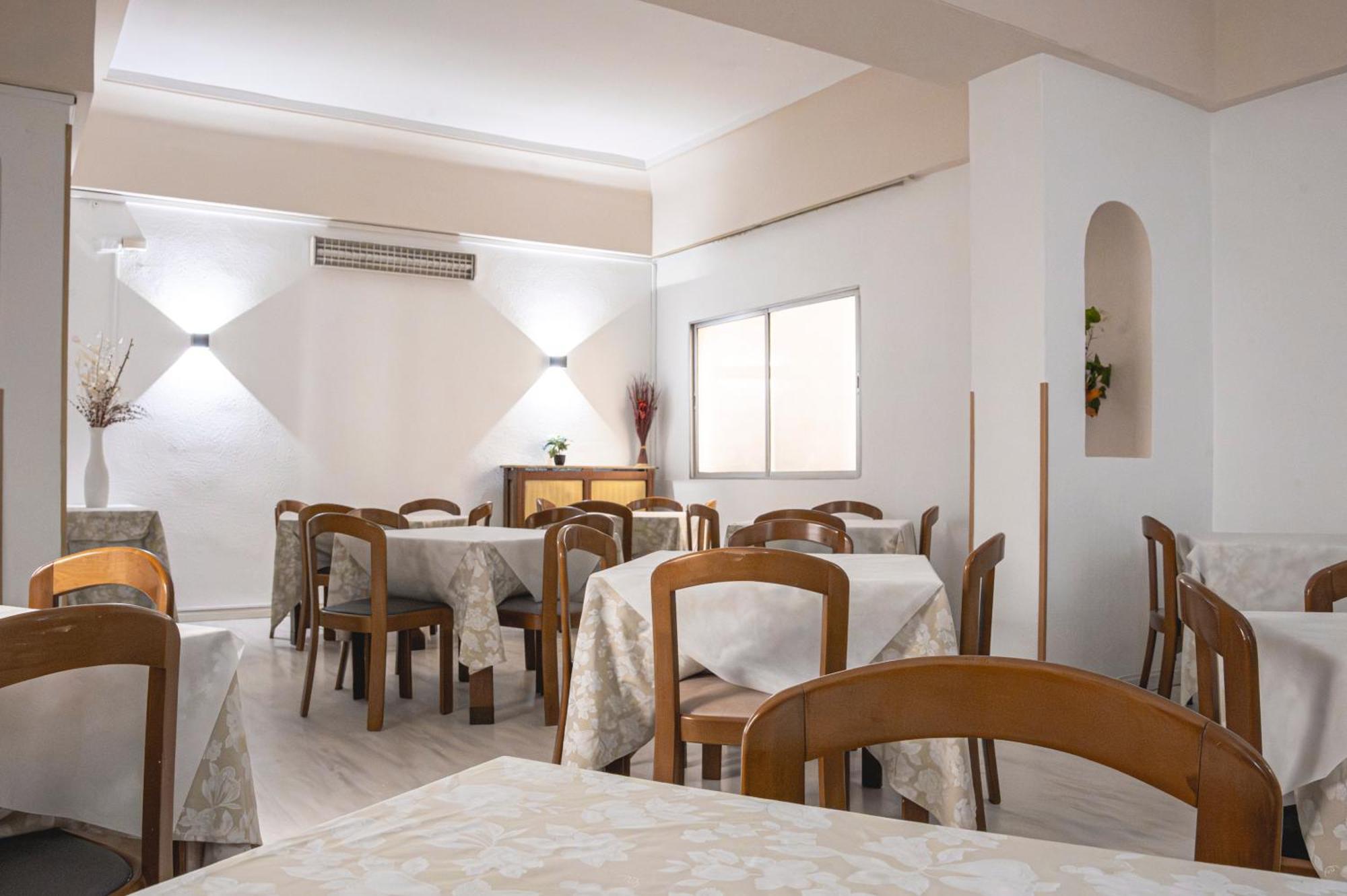 Hotel Pedro Torres Cuenca  Ngoại thất bức ảnh