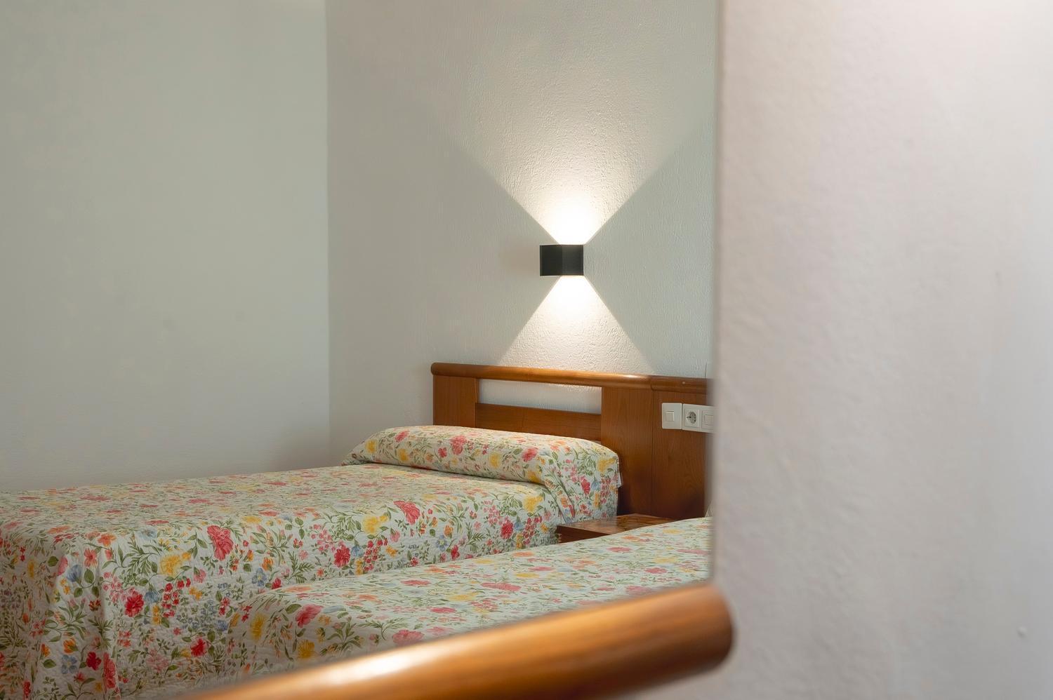 Hotel Pedro Torres Cuenca  Ngoại thất bức ảnh