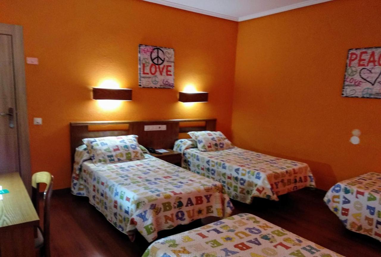 Hotel Pedro Torres Cuenca  Ngoại thất bức ảnh