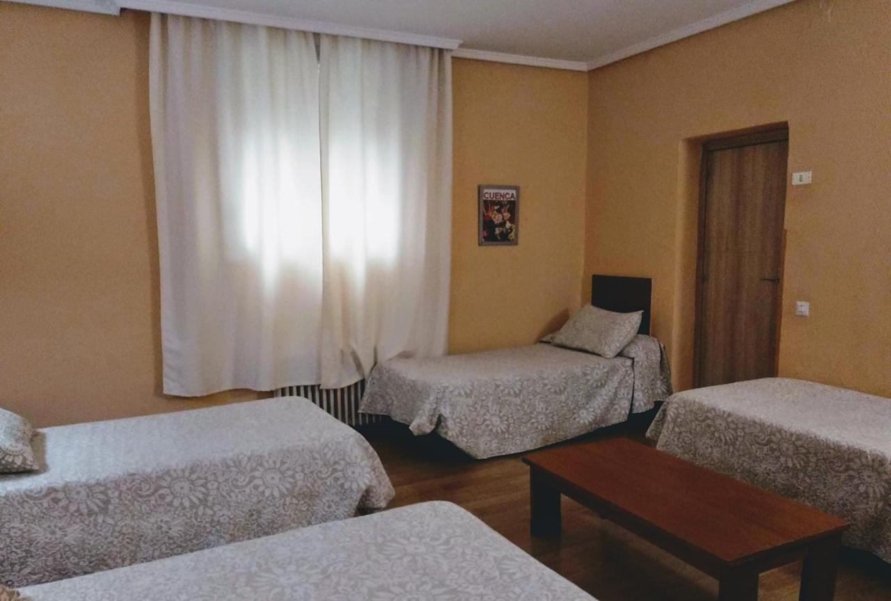 Hotel Pedro Torres Cuenca  Ngoại thất bức ảnh