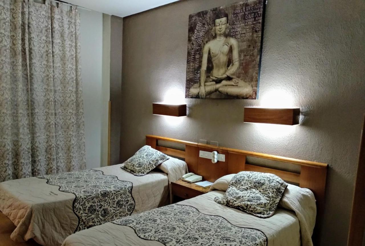 Hotel Pedro Torres Cuenca  Ngoại thất bức ảnh
