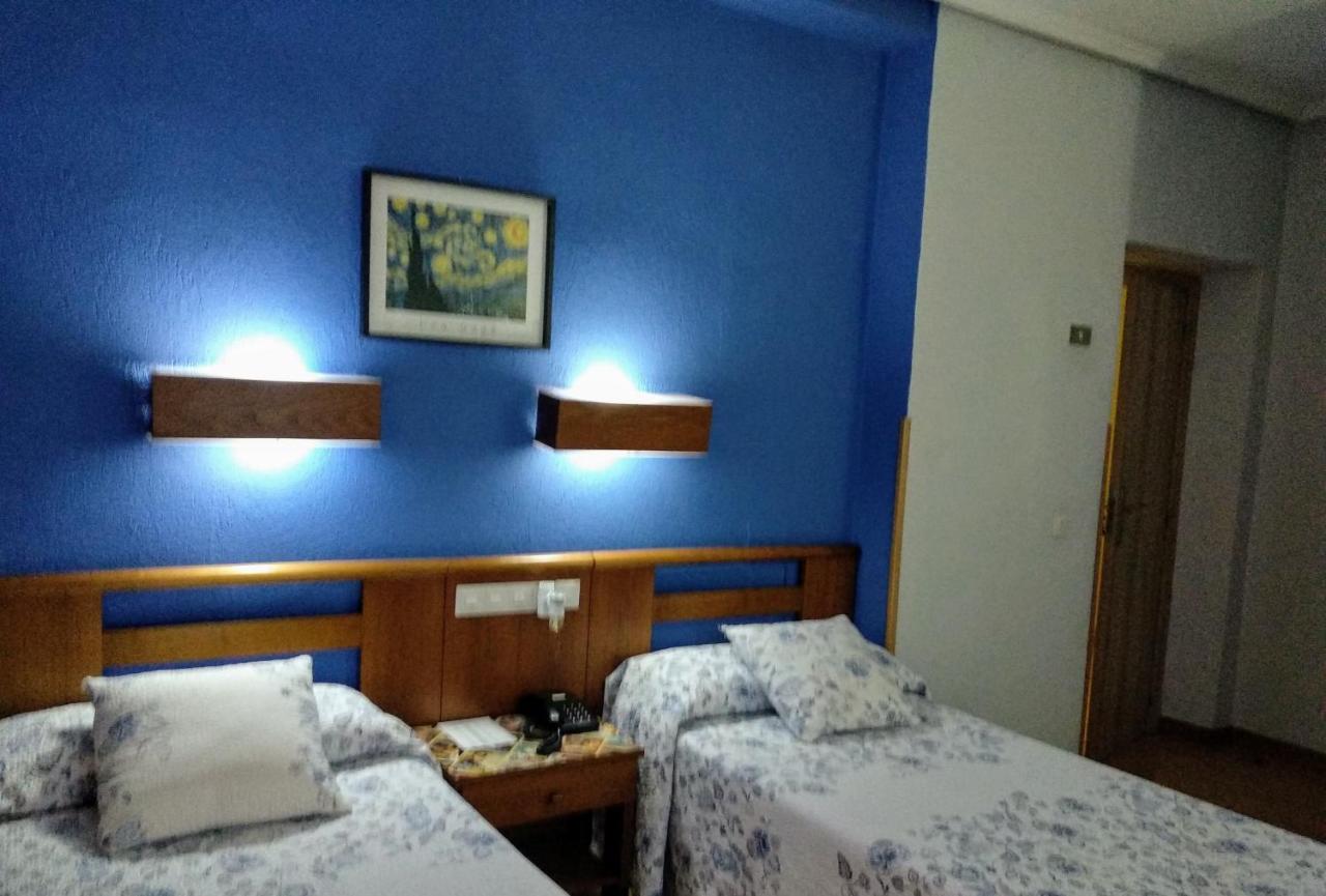 Hotel Pedro Torres Cuenca  Ngoại thất bức ảnh