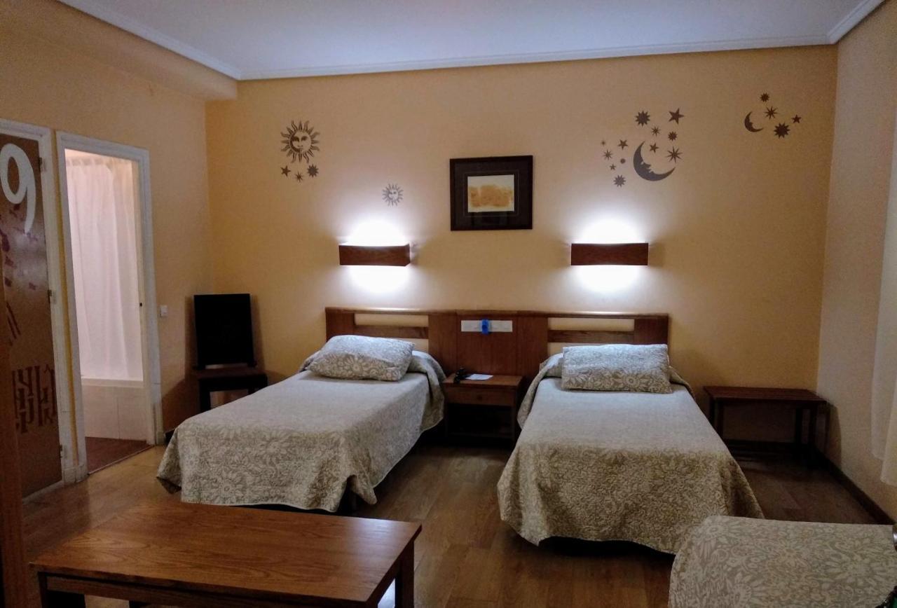 Hotel Pedro Torres Cuenca  Ngoại thất bức ảnh